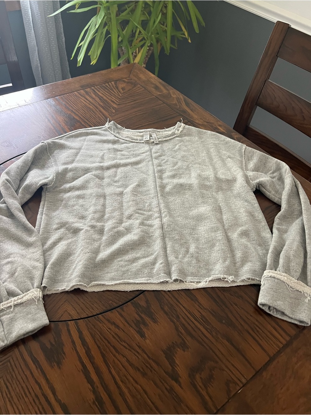 Zella Women's Terry Sweatshirt Gray S Cropped Raw Hem Crewneck Long Sleeve # 709